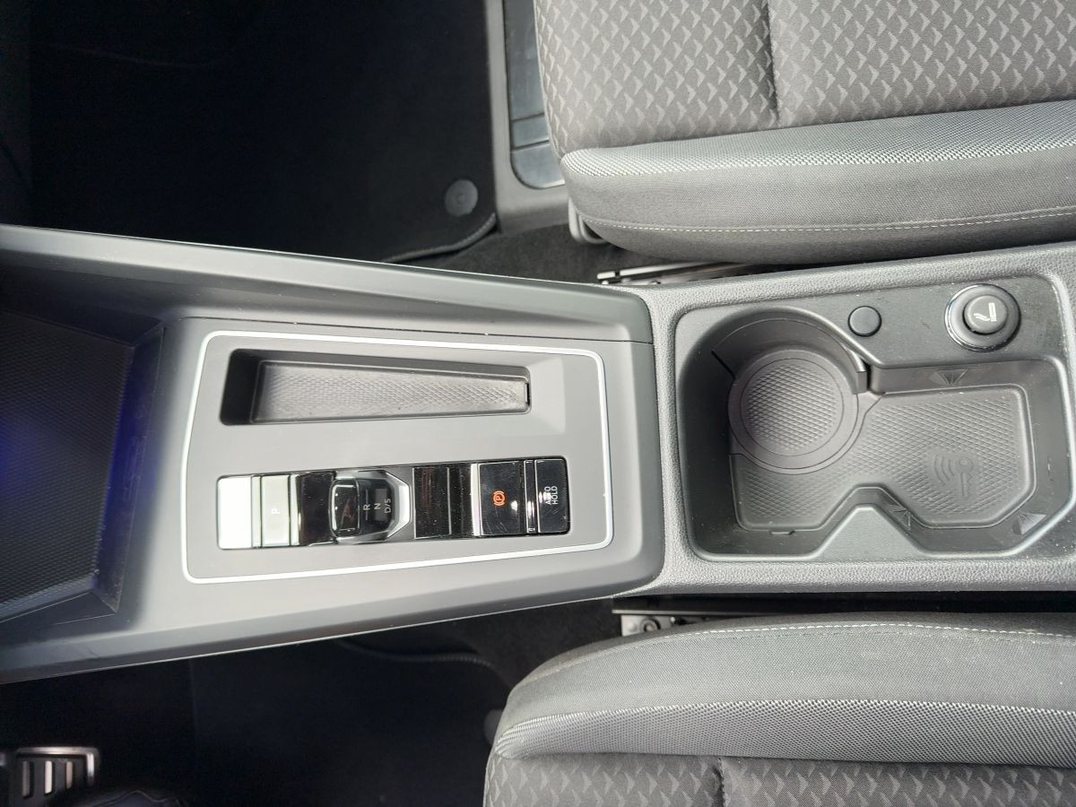 Golf VIII 1.5 eTSI DSG Life 