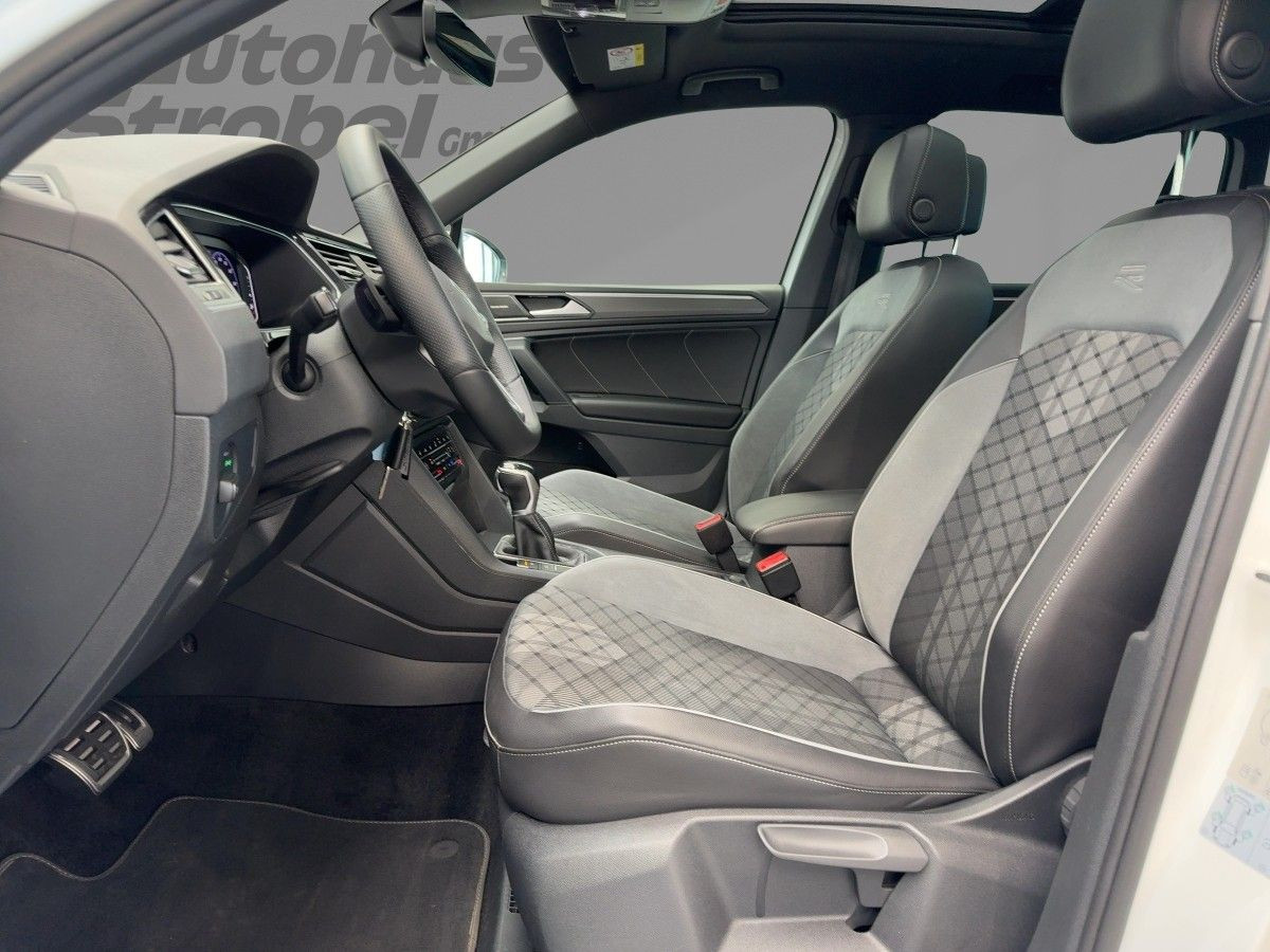 Tiguan 1.5 TSI DSG R-Line Navi Pano IQ-LED Kamera Harman Kardon