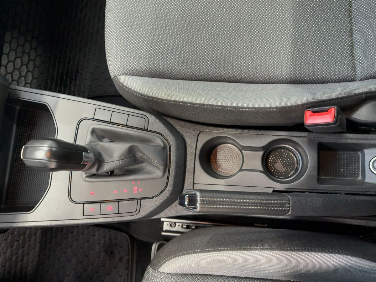 Ibiza 1.0 TSI DSG Klima Radio Sitzheizung Front Assist Elektr. Fenster