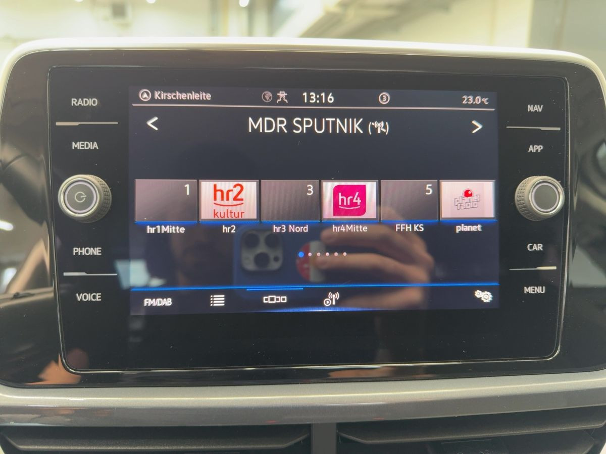 T-Roc 2.0 TDI DSG Style ab 3,99% AHK ACC LED Navi Kamera Climatronic Sitzh.