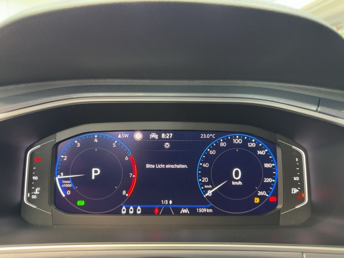 T-Roc 1.5 TSI DSG Style ACC Navi Climatronic LED-Plus Kamera CarPlay Lane Assist