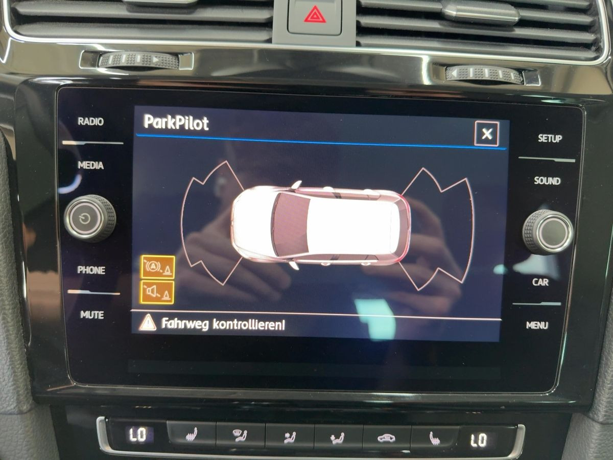 Golf VII 1.0 TSI Comfortline ACC Climatronic Bluet. Sitzhzg. Lane Assist