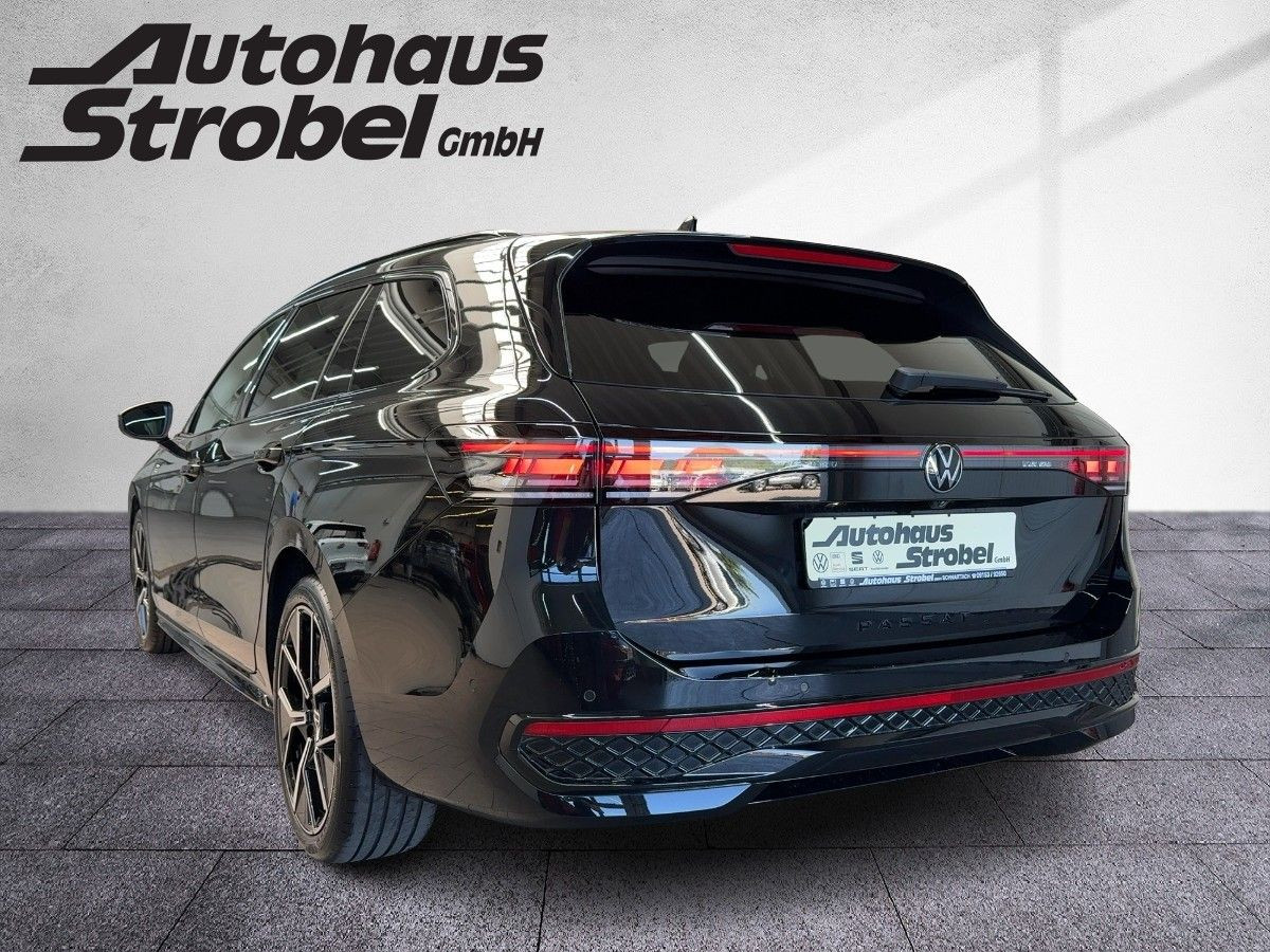 Passat Variant 2.0 TDI DSG 4M R-Line ab 3,99% AHK DCC Navi LED-Matrix Pano Leder Keyless