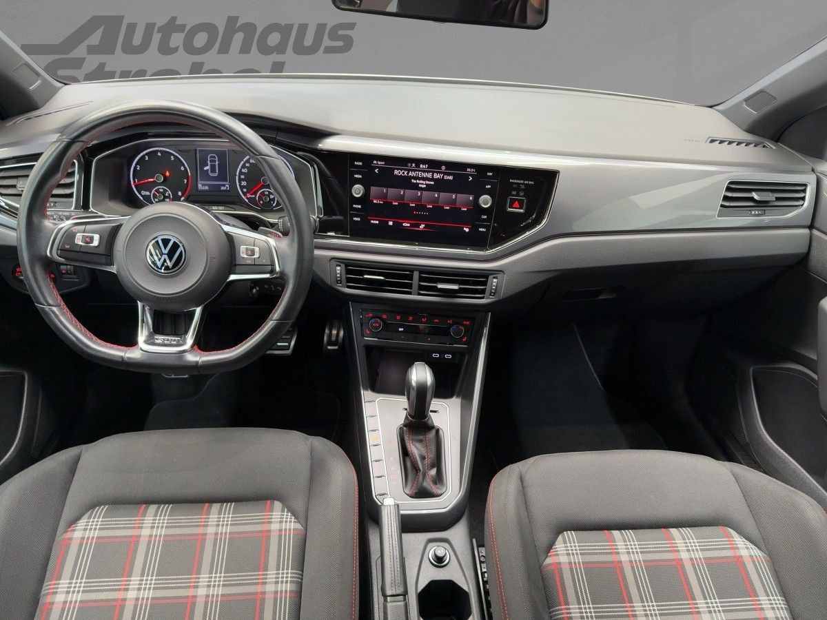 Polo GTI 2.0 TSI DSG ab 3,99% Navi Einparkh. Climatronic Bluet. Sitzh.