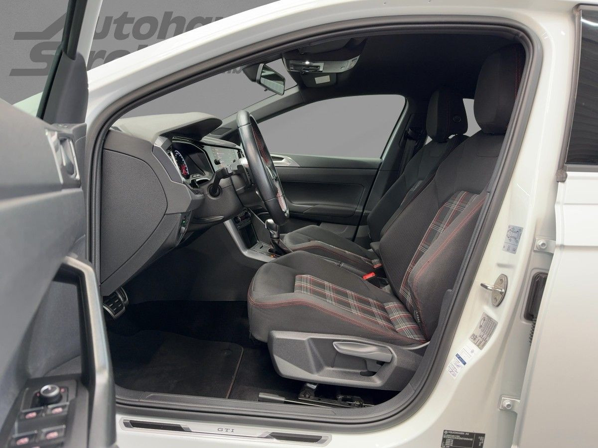 Polo GTI 2.0 TSI DSG ab 3,99% Navi Einparkh. Climatronic Bluet. Sitzh.