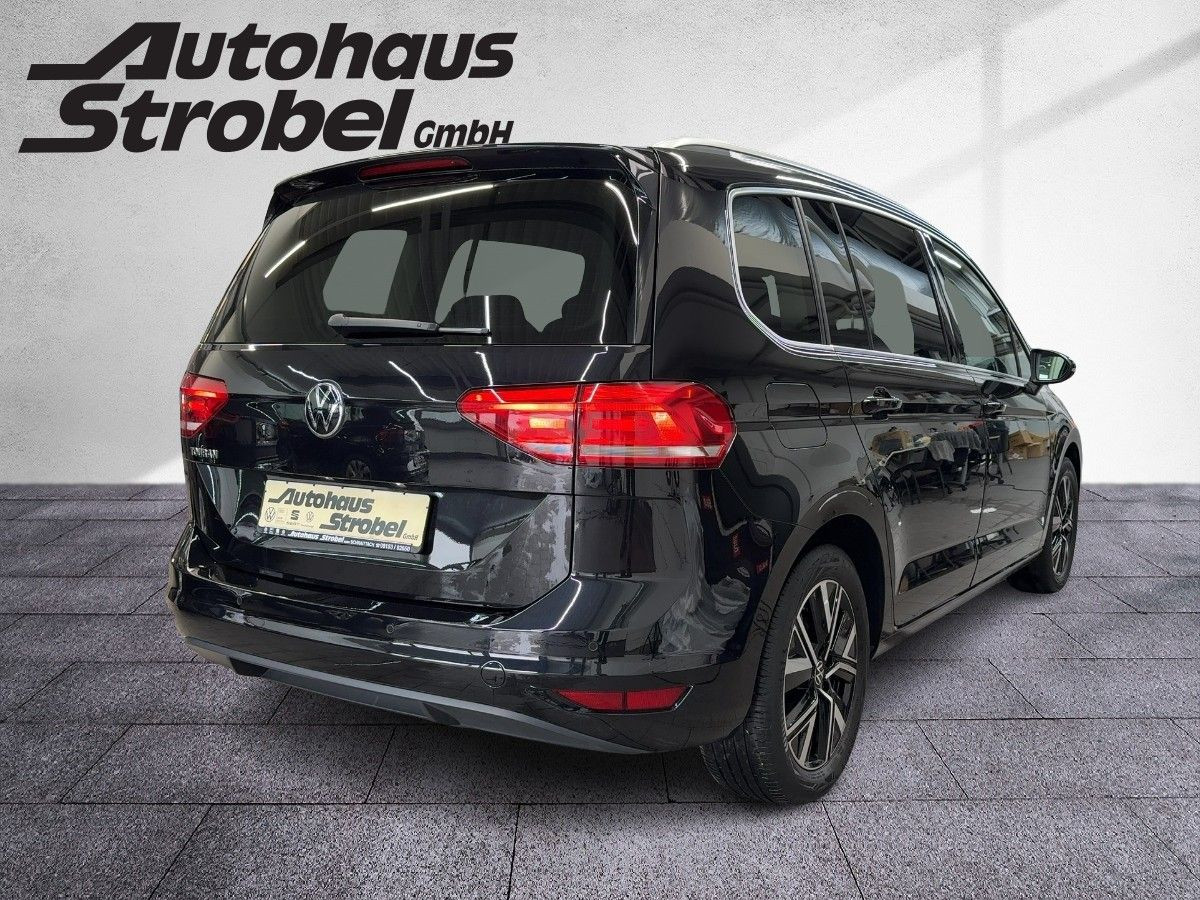 Touran 1.5 TSI DSG Highline ab 3,99% ACC AHK Navi LED Lane Ass. Climatronic