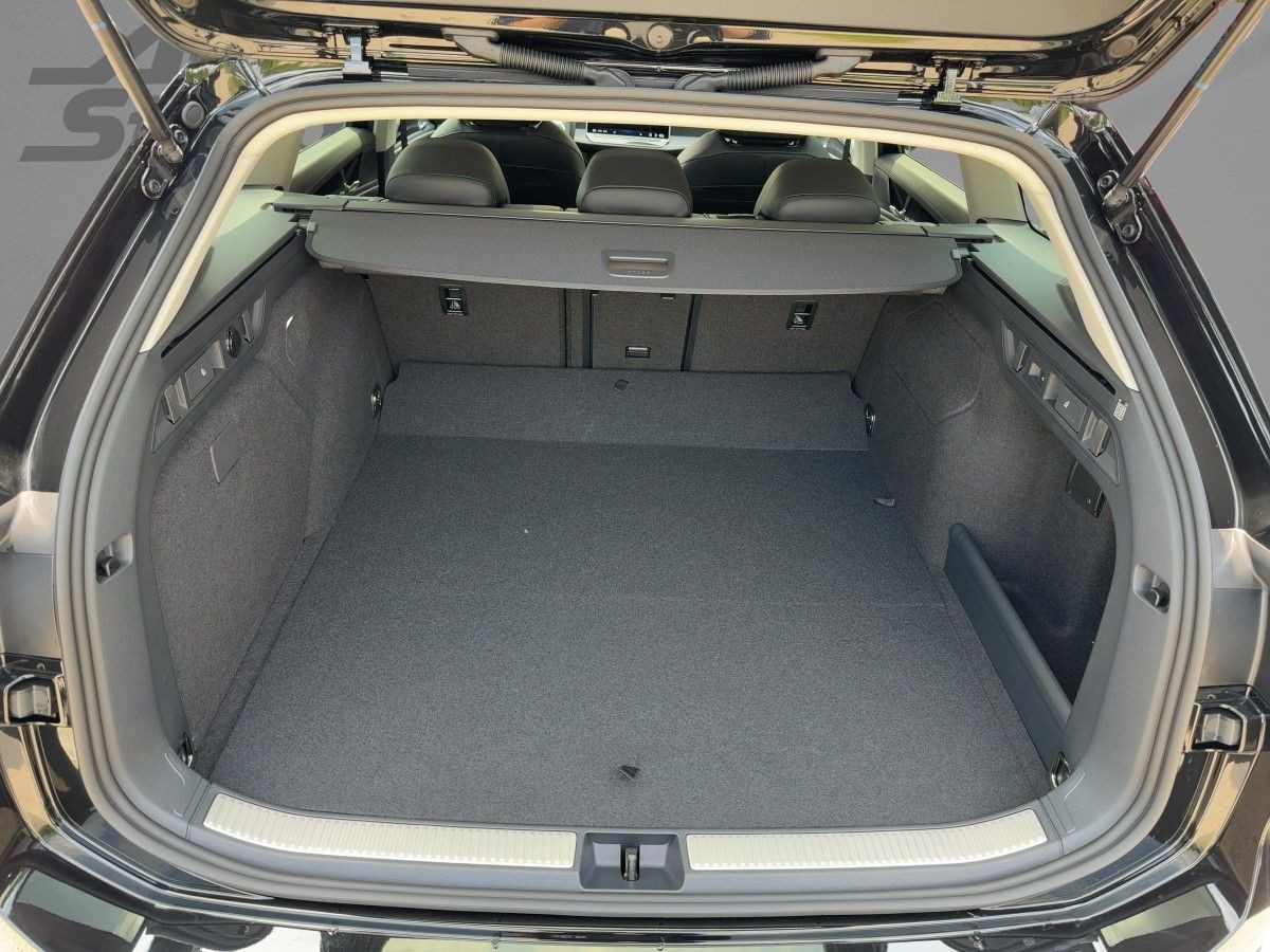 Passat Business 1,5 l eHybrid OPF 130 kW (177 PS) / 85 KW (115 PS) 6-Gang-Doppelkupplungsgetriebe DSG