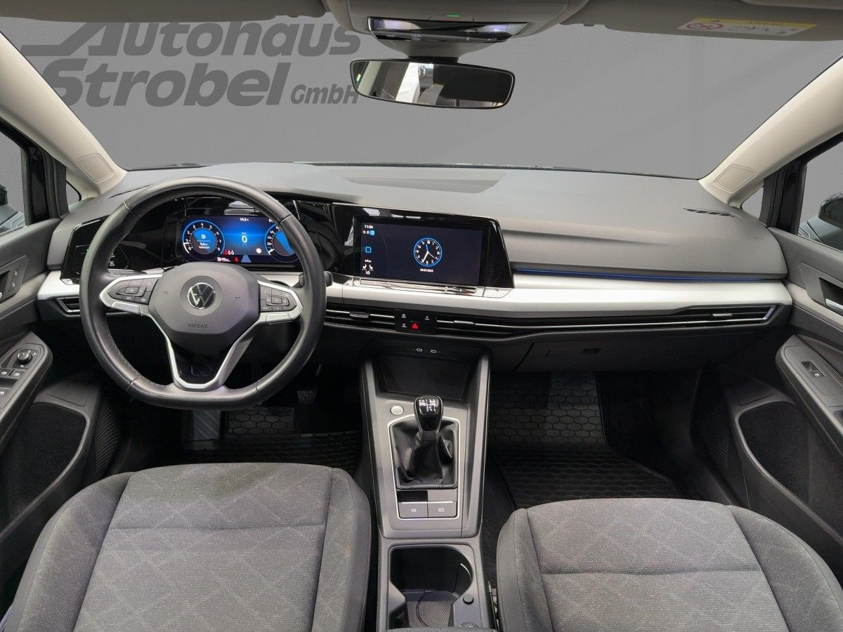 Golf VIII 1.5 TSI Life LED Navi Parkpilot Climatronic Lane-Ass Bluet. Sitzhzg
