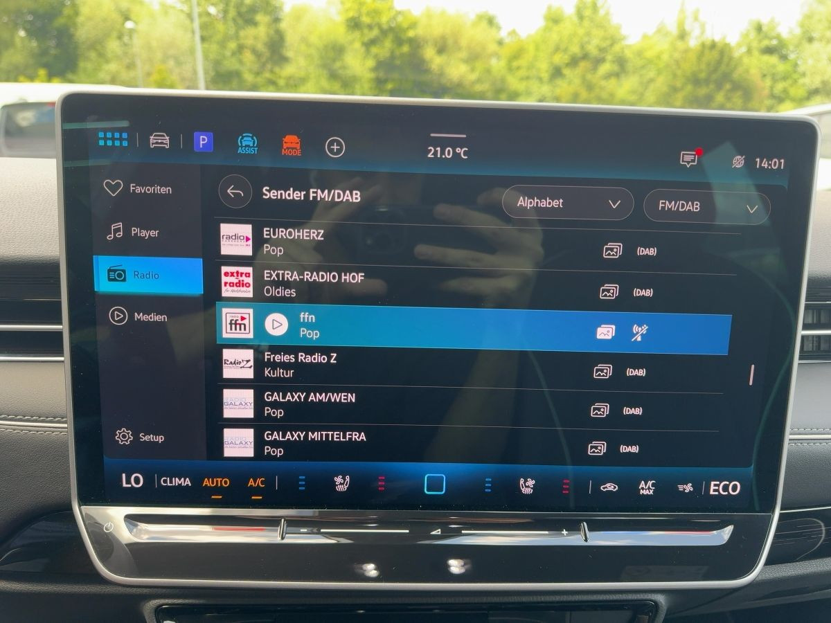 ID.7 Tourer Pro 82 kWh ab 0,99% Wärmep. AHK DCC LED-Matrix Harman Kardon Area View