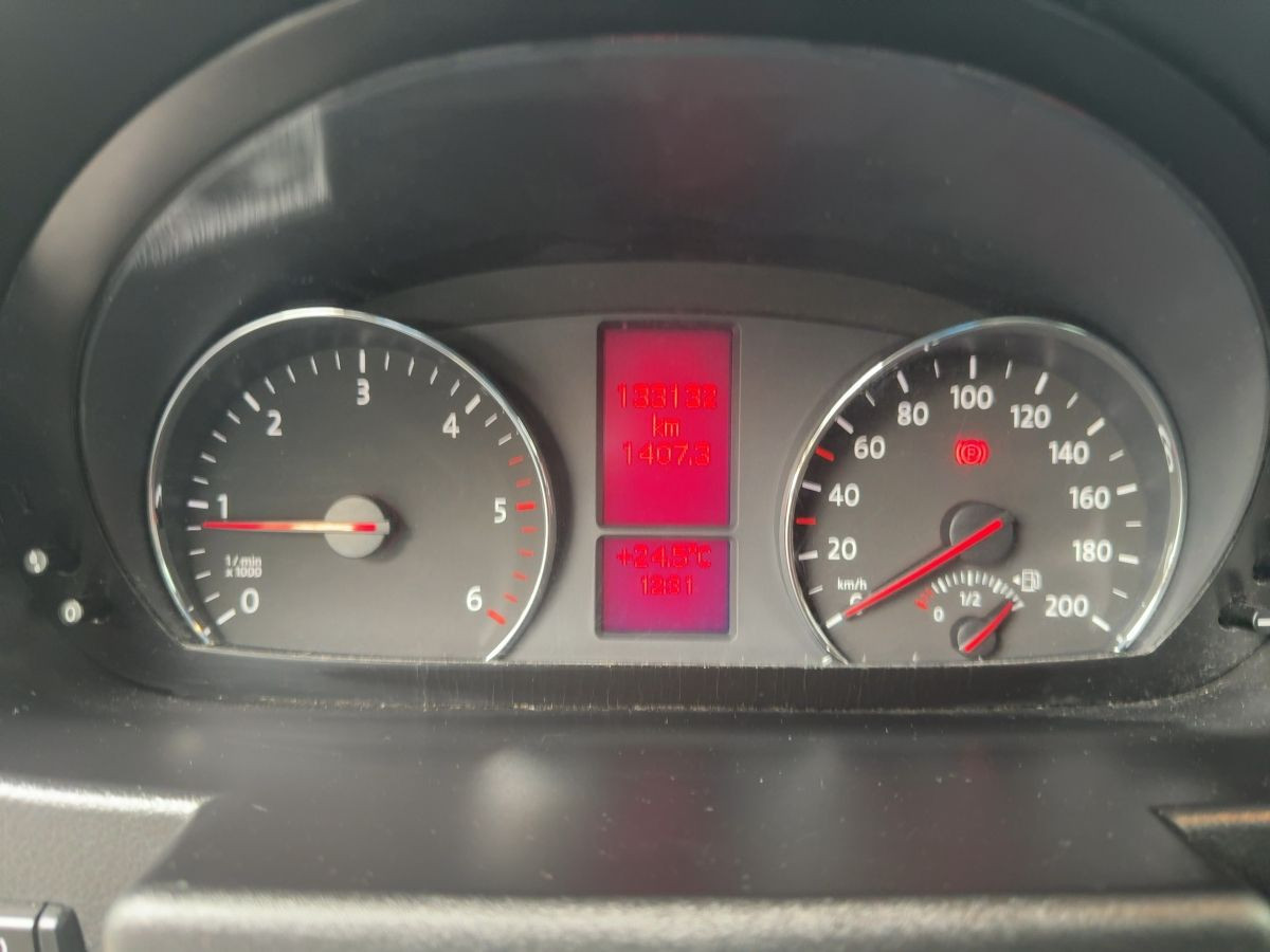 Crafter 2.0 TDI Kombi LR HD 9-Sitze Navi Kamera Standh. Klima Sitzh.