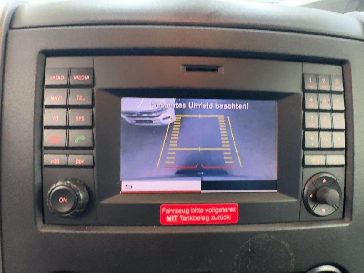 Crafter 2.0 TDI Kombi LR HD 9-Sitze Navi Kamera Standh. Klima Sitzh.