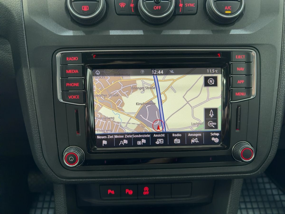 Caddy 1.4 TSI DSG Comfortline ACC Navi BI-Xenon Kamera Bluet. Sitzh. Climatronic