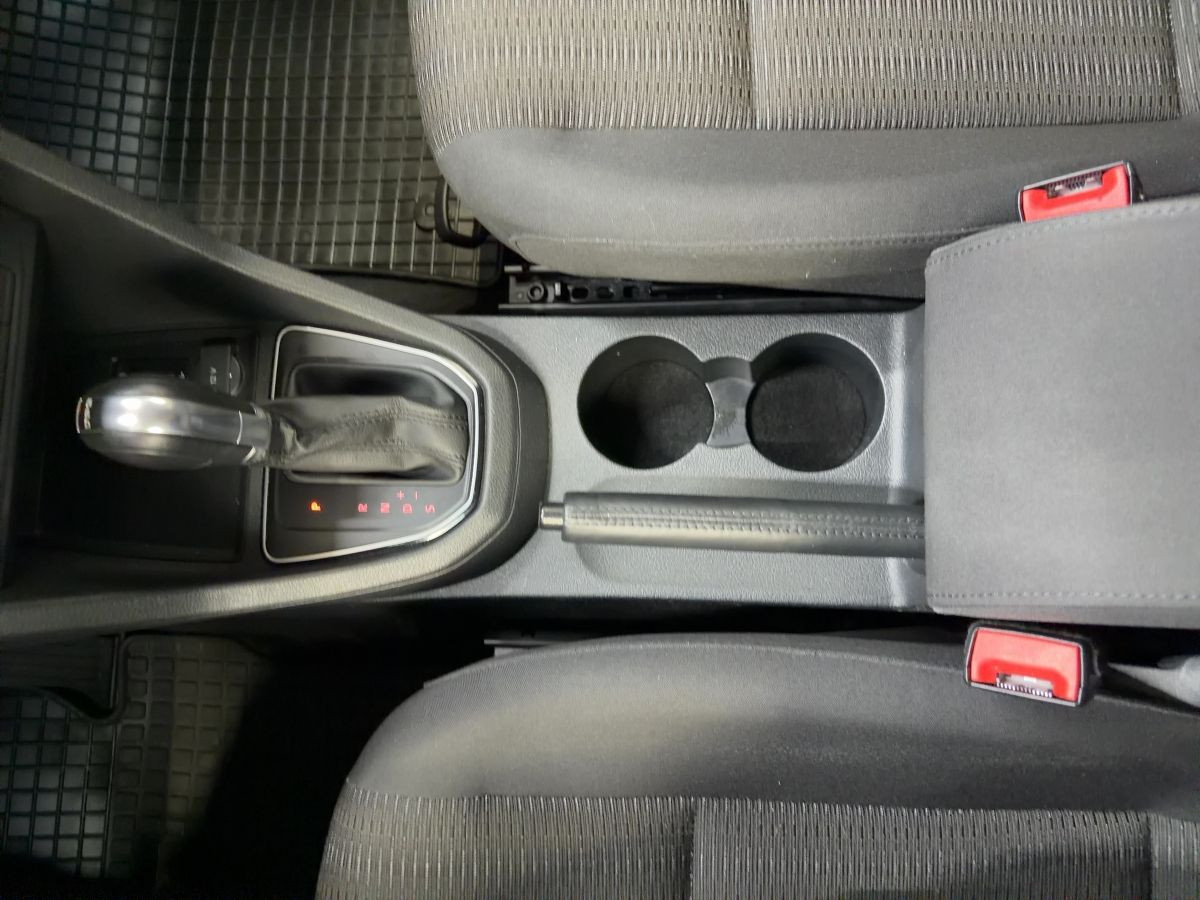 Caddy 1.4 TSI DSG Comfortline ACC Navi BI-Xenon Kamera Bluet. Sitzh. Climatronic