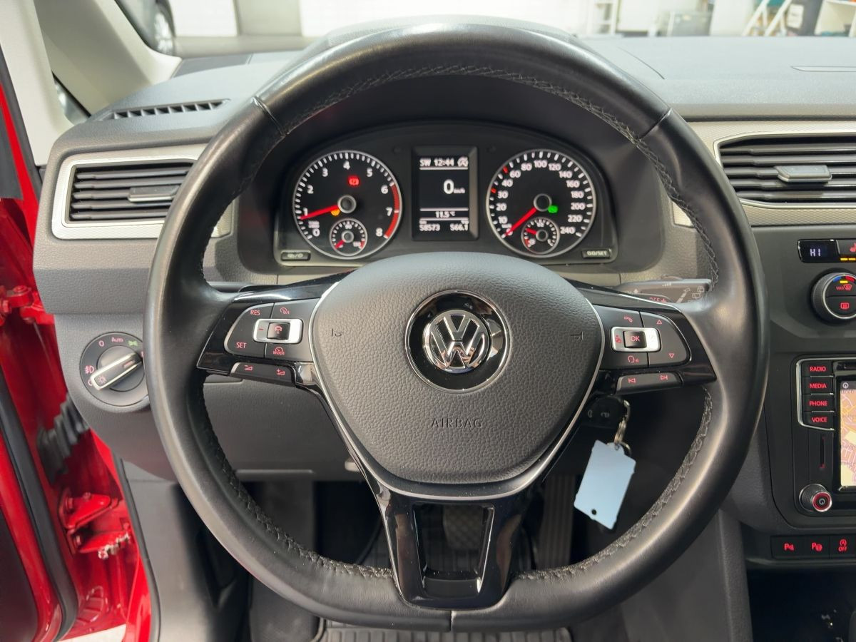 Caddy 1.4 TSI DSG Comfortline ACC Navi BI-Xenon Kamera Bluet. Sitzh. Climatronic