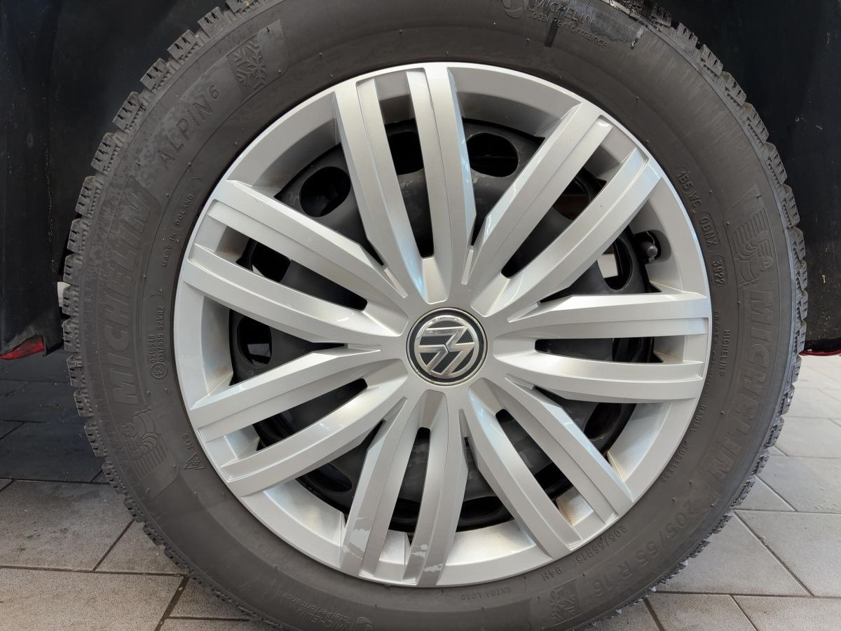 Caddy 1.4 TSI DSG Comfortline ACC Navi BI-Xenon Kamera Bluet. Sitzh. Climatronic
