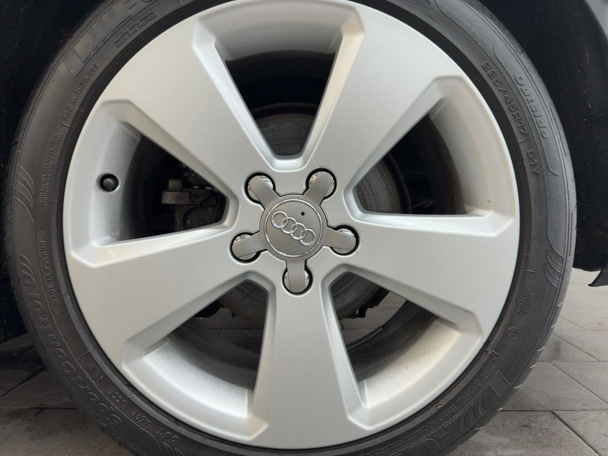 A3 Sportback 1.8 TFSI Ambiente Xenon Plus Tempo Einparkh. Sitzh. Klima