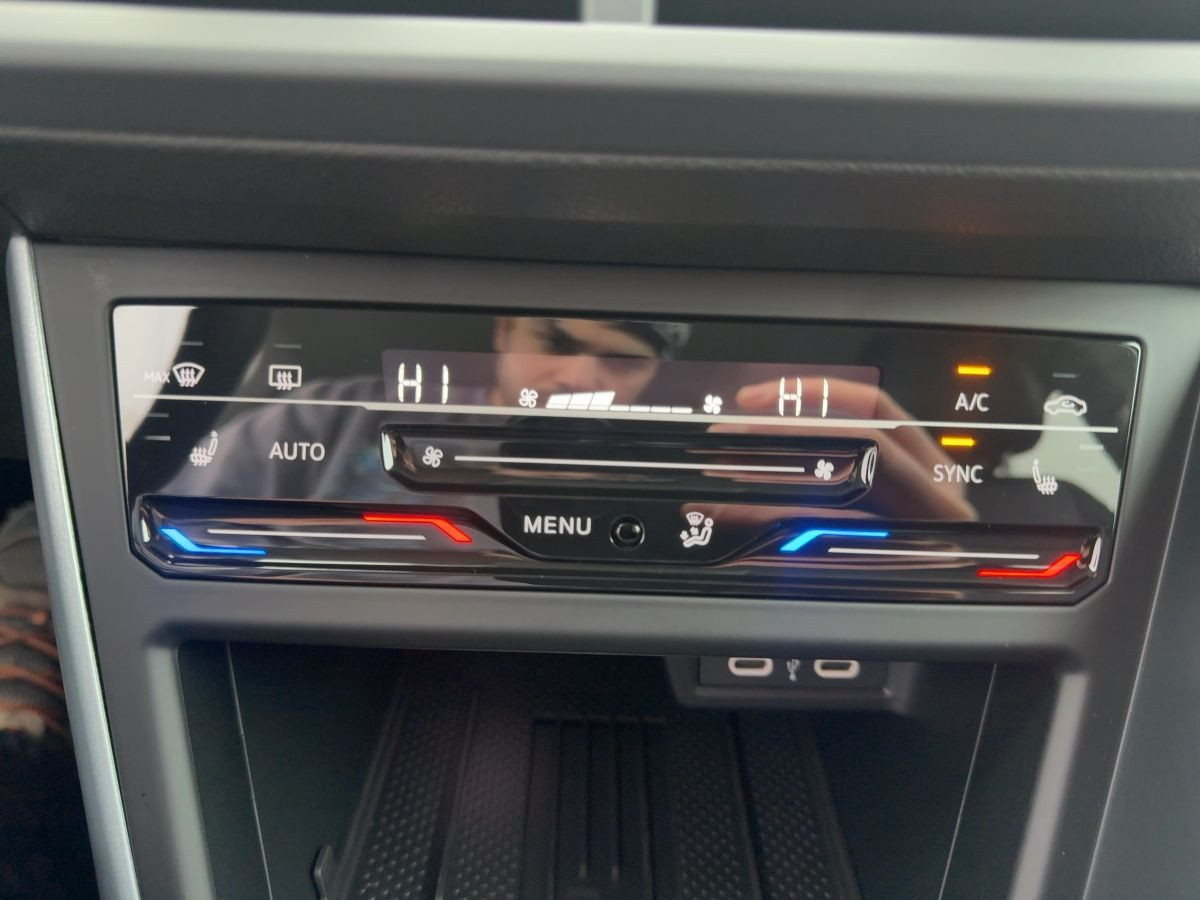 Polo ENERGY 1.0 TSI OPF 70 kW 5-Gang LED Kamera