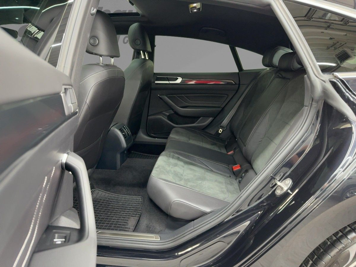 Arteon 2.0 TDI DSG R-Line ACC Navi LED Pano Kamera Climatronic Bluet. Sitzh.