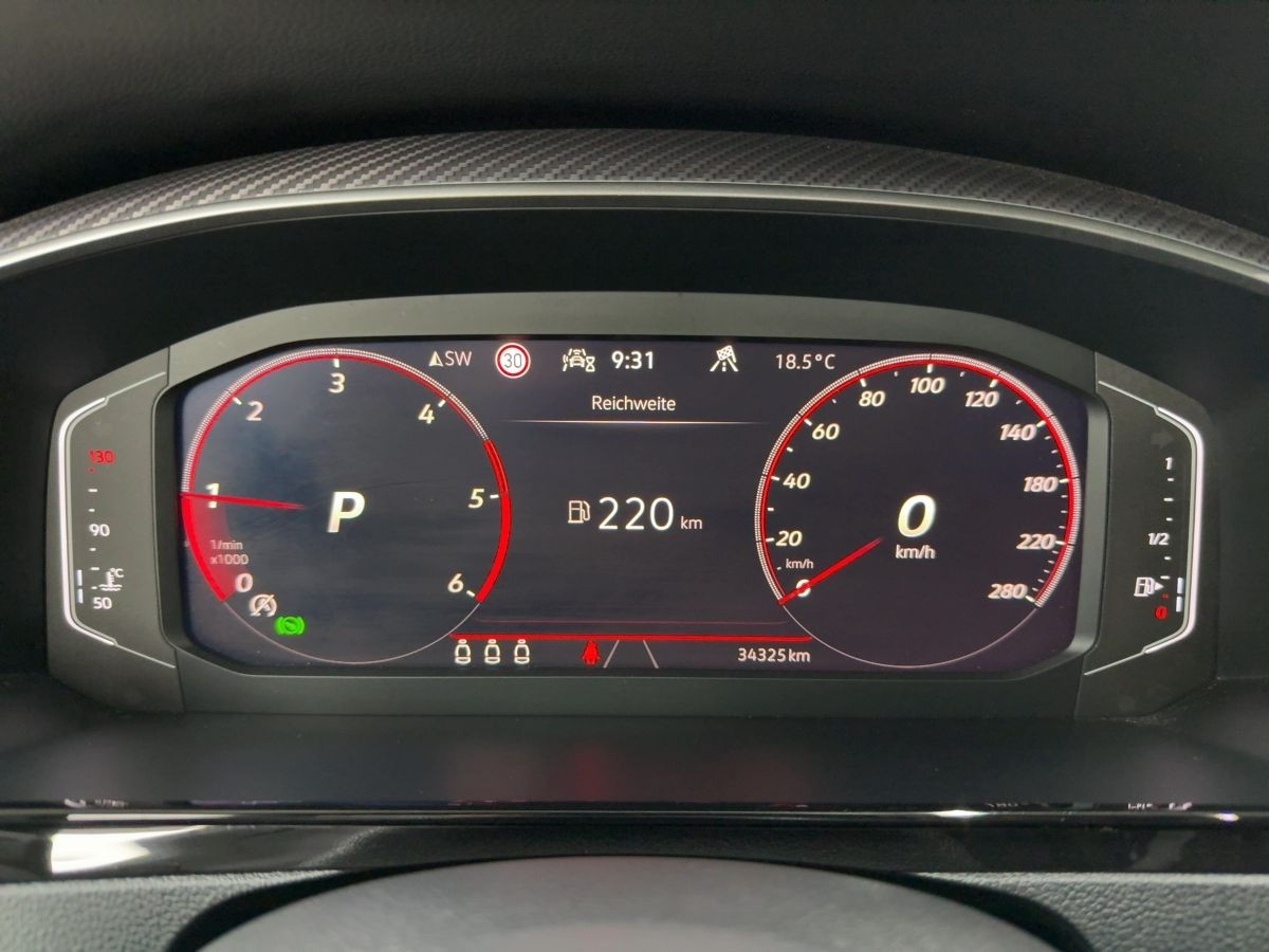 Arteon 2.0 TDI DSG R-Line ACC Navi LED Pano Kamera Climatronic Bluet. Sitzh.