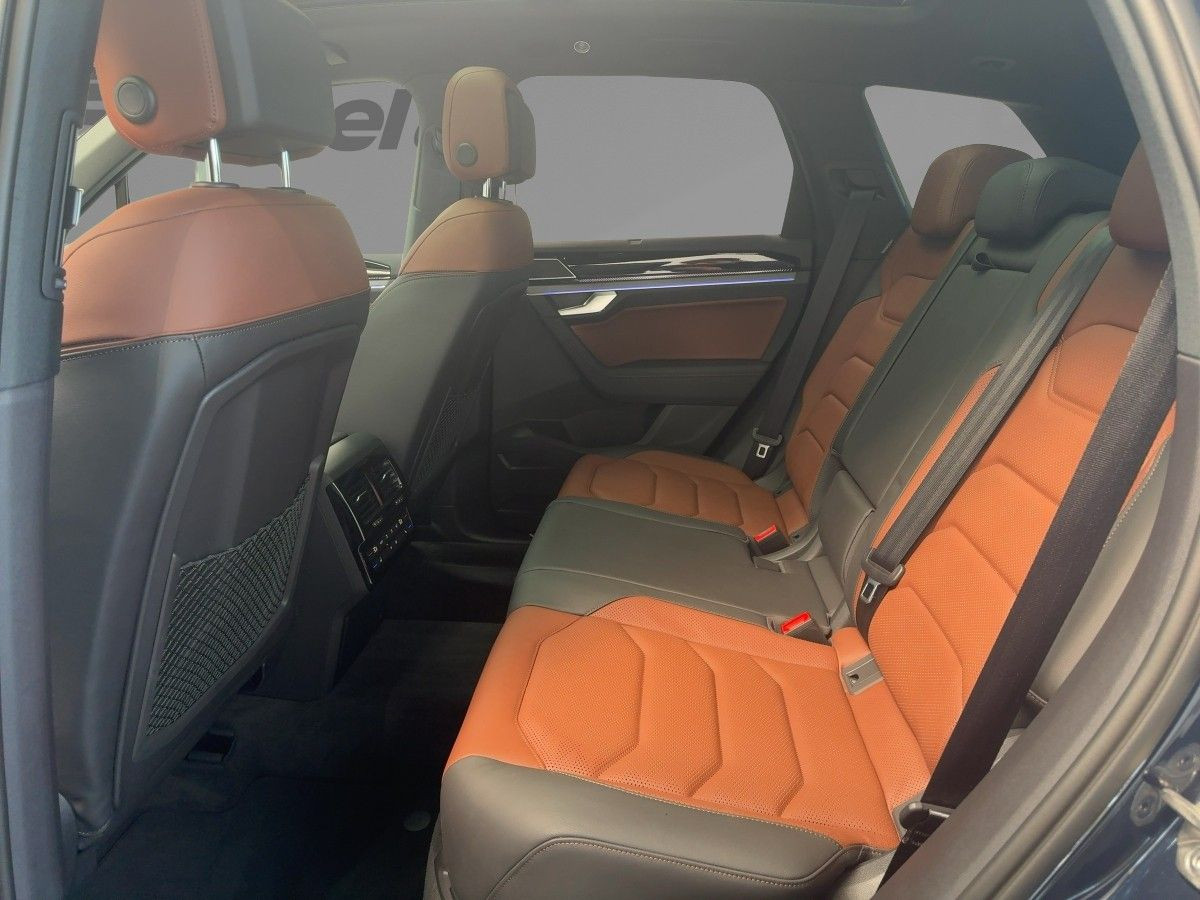 Touareg 3.0 V6 TDI DSG 4M R-Line ab 1,99% AHK HD-LED-Matrix Luft Leder Pano Standh
