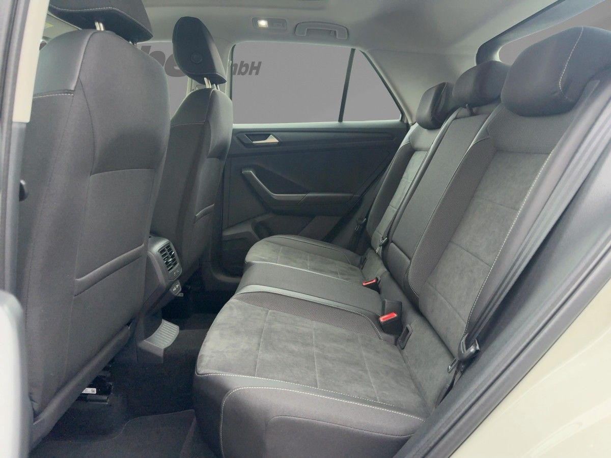 T-Roc 1.5 TSI DSG Style AHK ACC LED Navi Pano Kamera Keyless Sitzhzg Bluet.