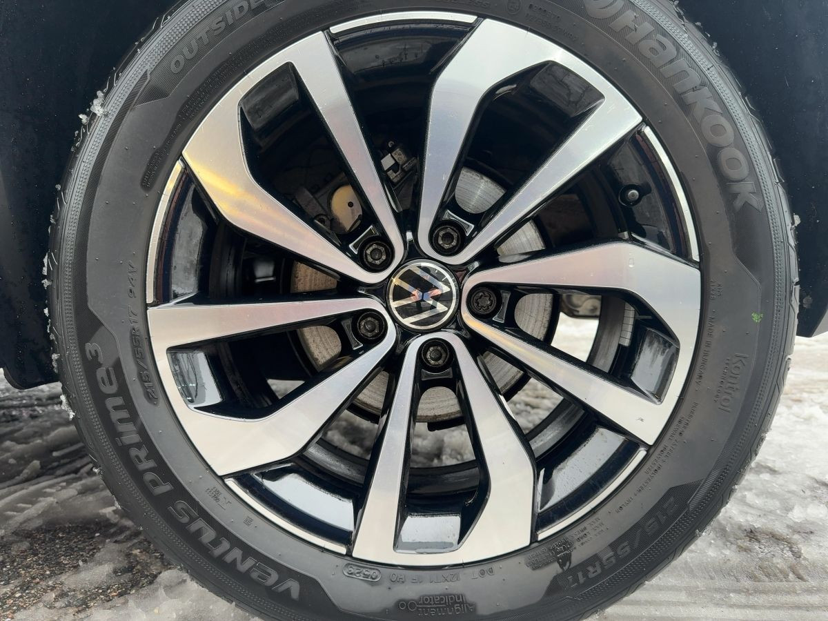 T-Roc 1.5 TSI DSG Style AHK ACC LED Navi Pano Kamera Keyless Sitzhzg Bluet.