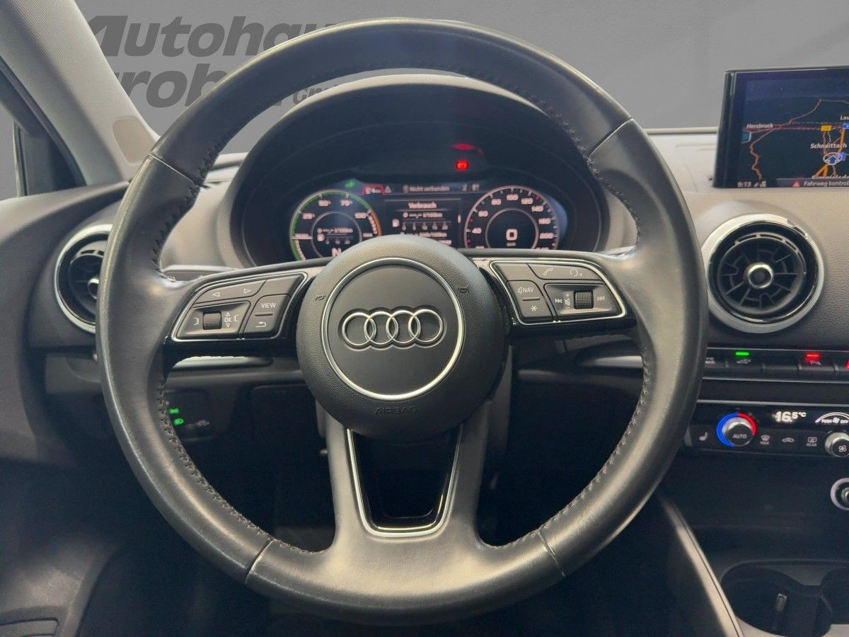 A3 Sportback 1.4 TFSI e-Tron Sport Navi LED Lane Ass. Einparkh. Sitz. Klima