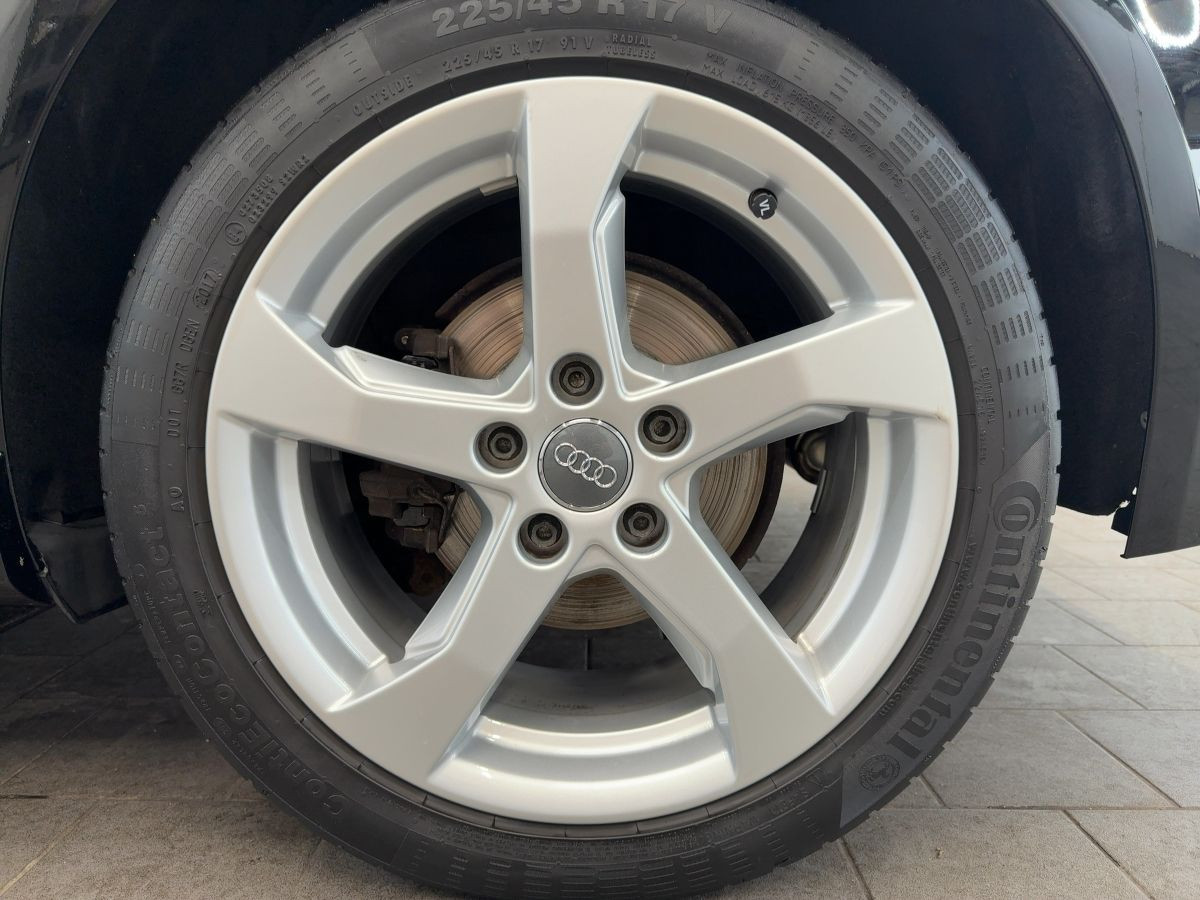 A3 Sportback 1.4 TFSI e-Tron Sport Navi LED Lane Ass. Einparkh. Sitz. Klima