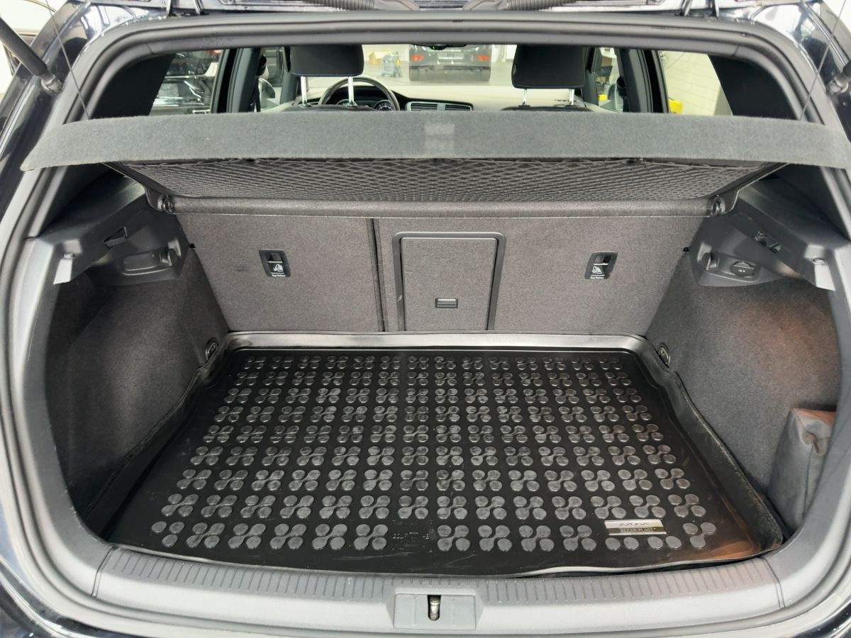 Golf GTE 1.4 TSI DSG ACC LED Navi Climatronic Parkpilot Sitzhzg Bluet. Front-Ass