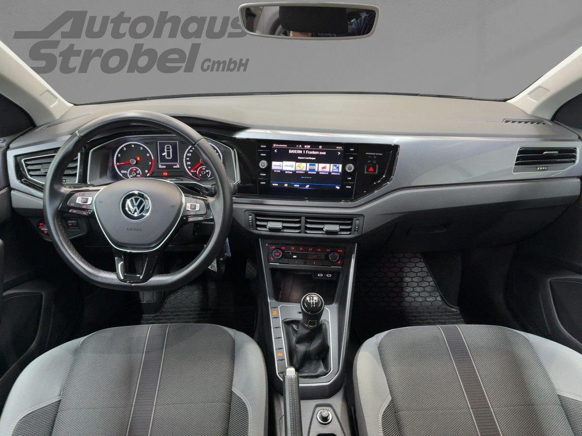 Polo 1.0 TSI Highline ACC Navi Kamera Climatronic Bluet. Sitzh.