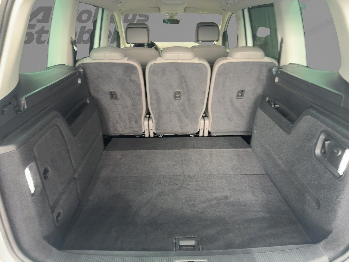 Sharan 2.0 TDI DSG 4M Highline 5-Sitzer ACC XENON Kamera Navi Bluetooth DYNAUD