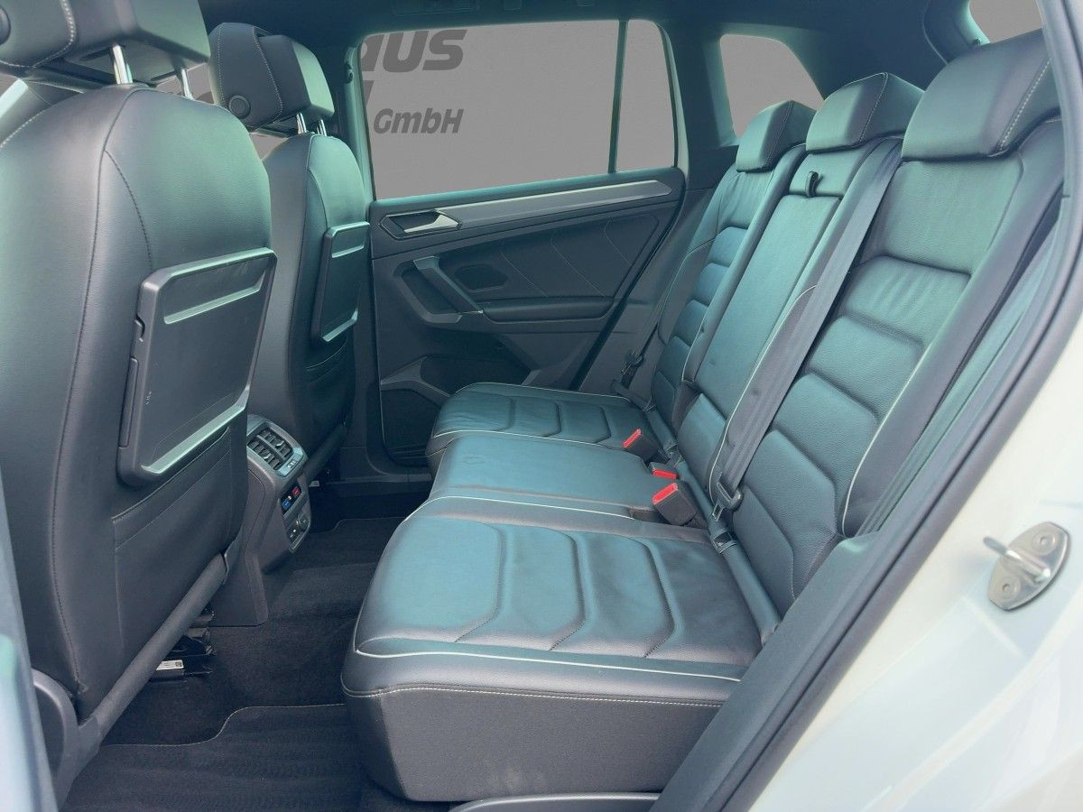 Tiguan 2.0 TSI DSG 4M Highline R-Line DCC AHK Navi Pano Leder 