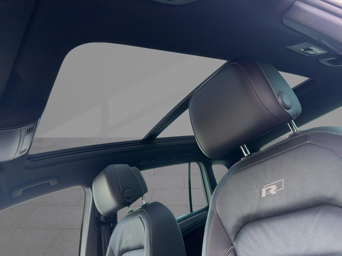 Tiguan 2.0 TSI DSG 4M Highline R-Line DCC AHK Navi Pano Leder 