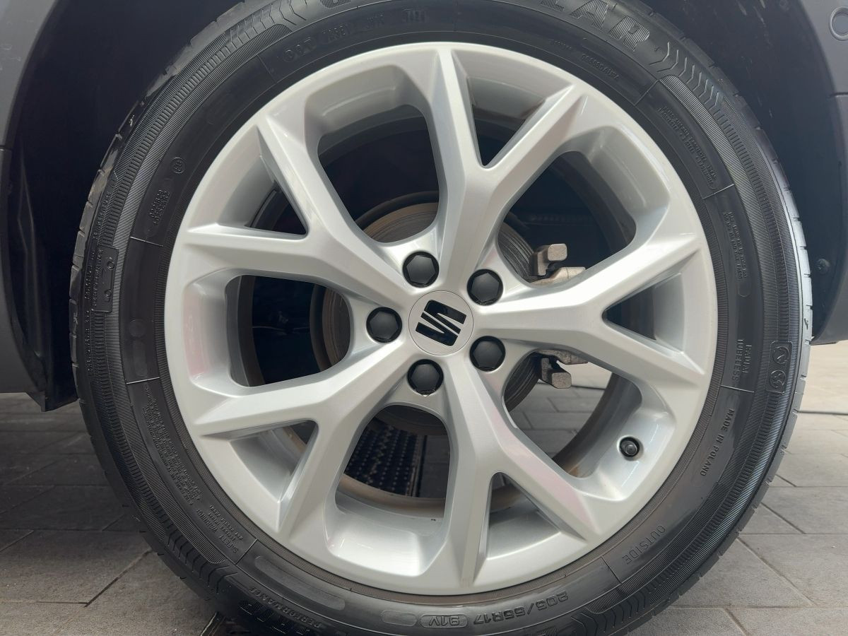 Arona 1.0 TSI FR DSG ACC LED Park Ass. Lane Ass. Climatronic