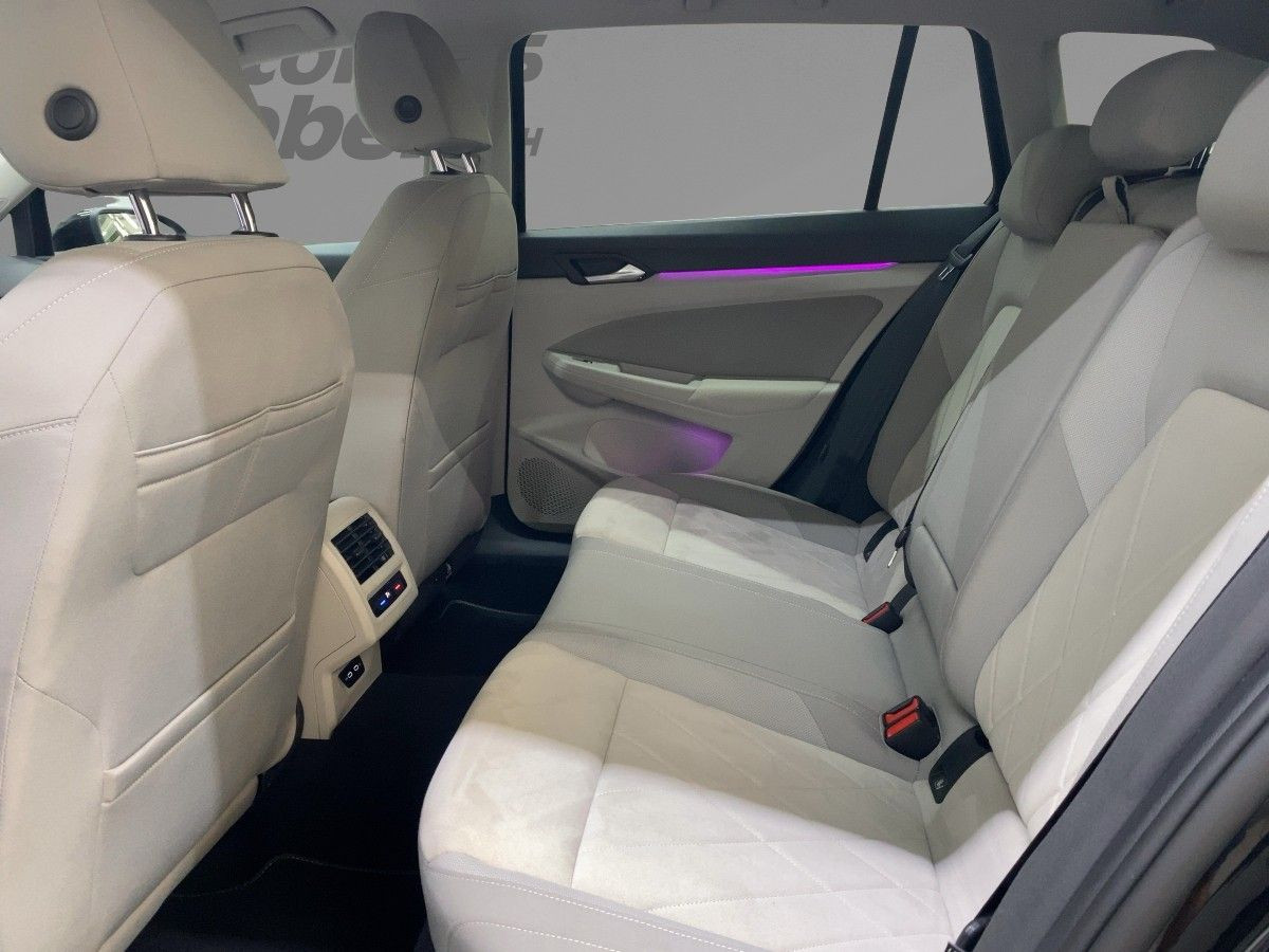 Golf VIII Variant 2.0 TDI DSG Style AHK ACC Navi LED-Matrix Kamera Climatronic Bluet. Sitzh.