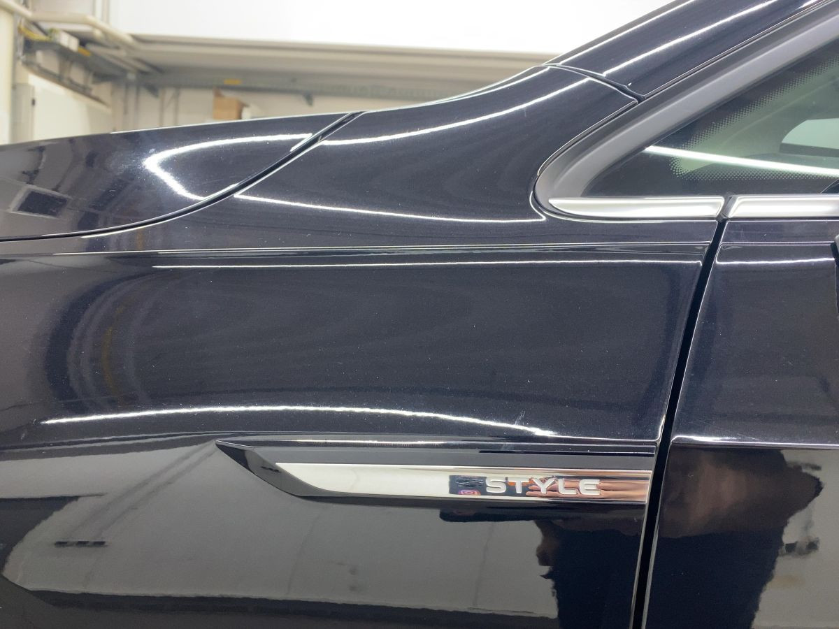 Golf VIII Variant 2.0 TDI DSG Style AHK ACC Navi LED-Matrix Kamera Climatronic Bluet. Sitzh.