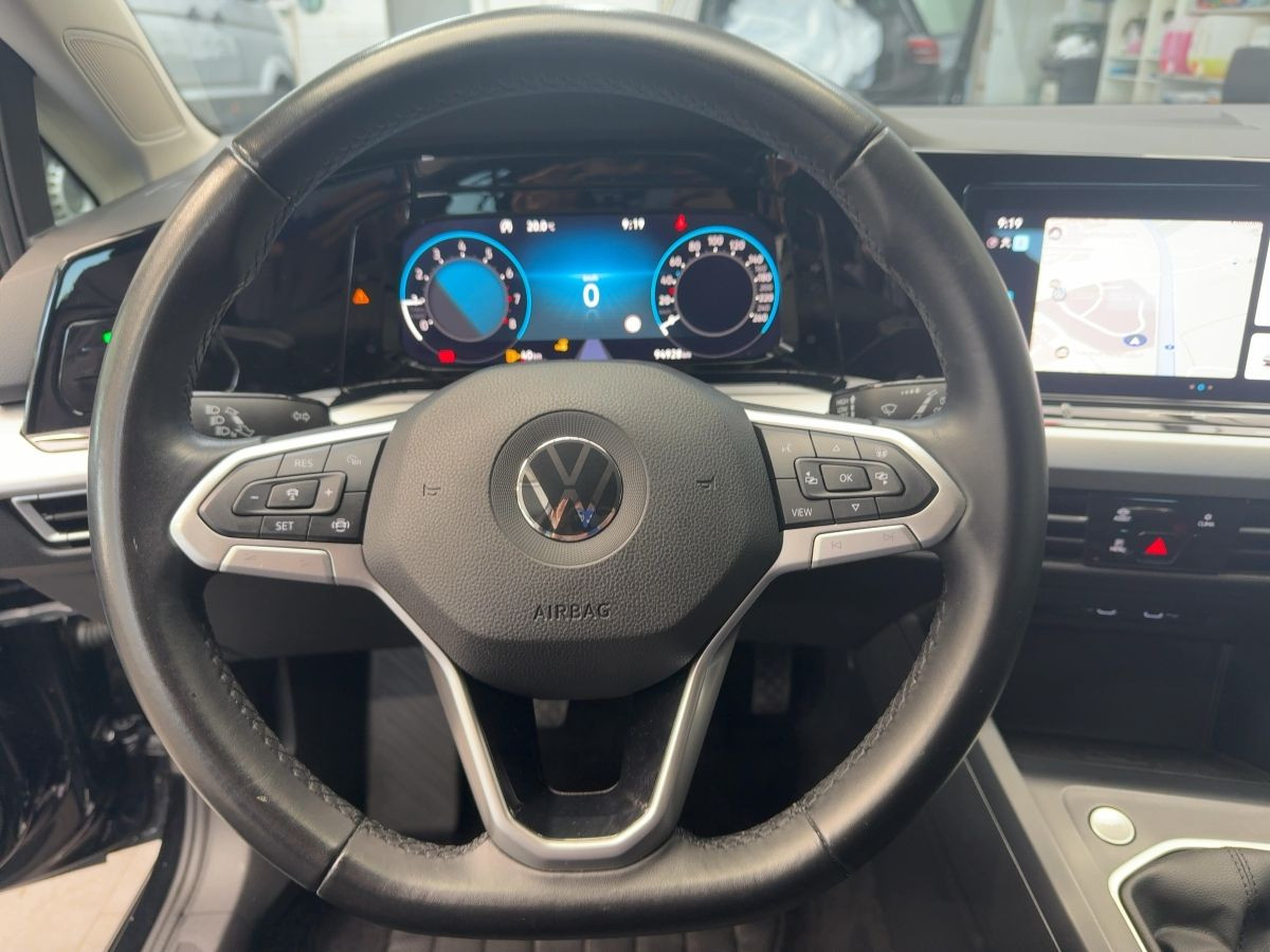 Golf VIII 1.5 TSI Life ACC LED Navi Lane-Ass Sitzhzg Bluet. Start/Stopp Climatronic