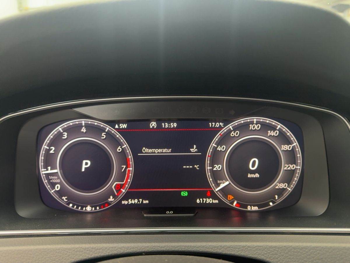 Golf VII GTI TCR 2.0 TSI DSG ACC AKRAPOVIC Navi LED Kamera