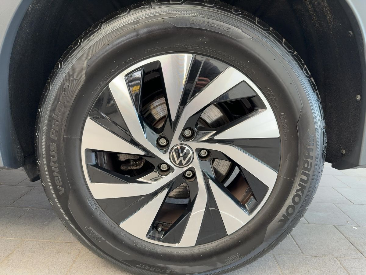 Tiguan 2.0 TDI DSG 4M Life ACC AHK DCC Navi Kamera LED Head-up Climatronic