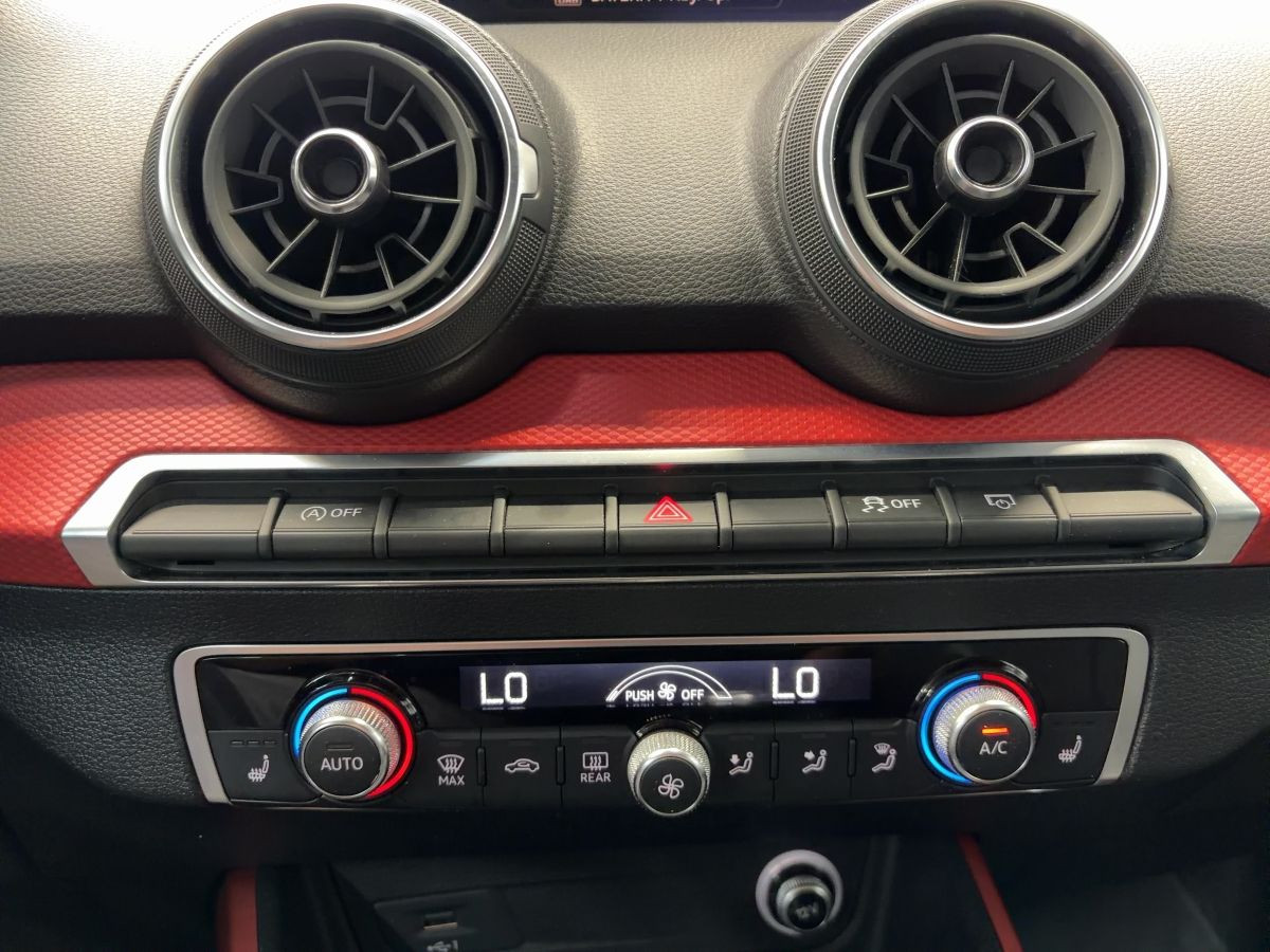 Q2 1.4 TFSI Sport LED Tempo DAB+ Klima Einparkh. Sitzh.