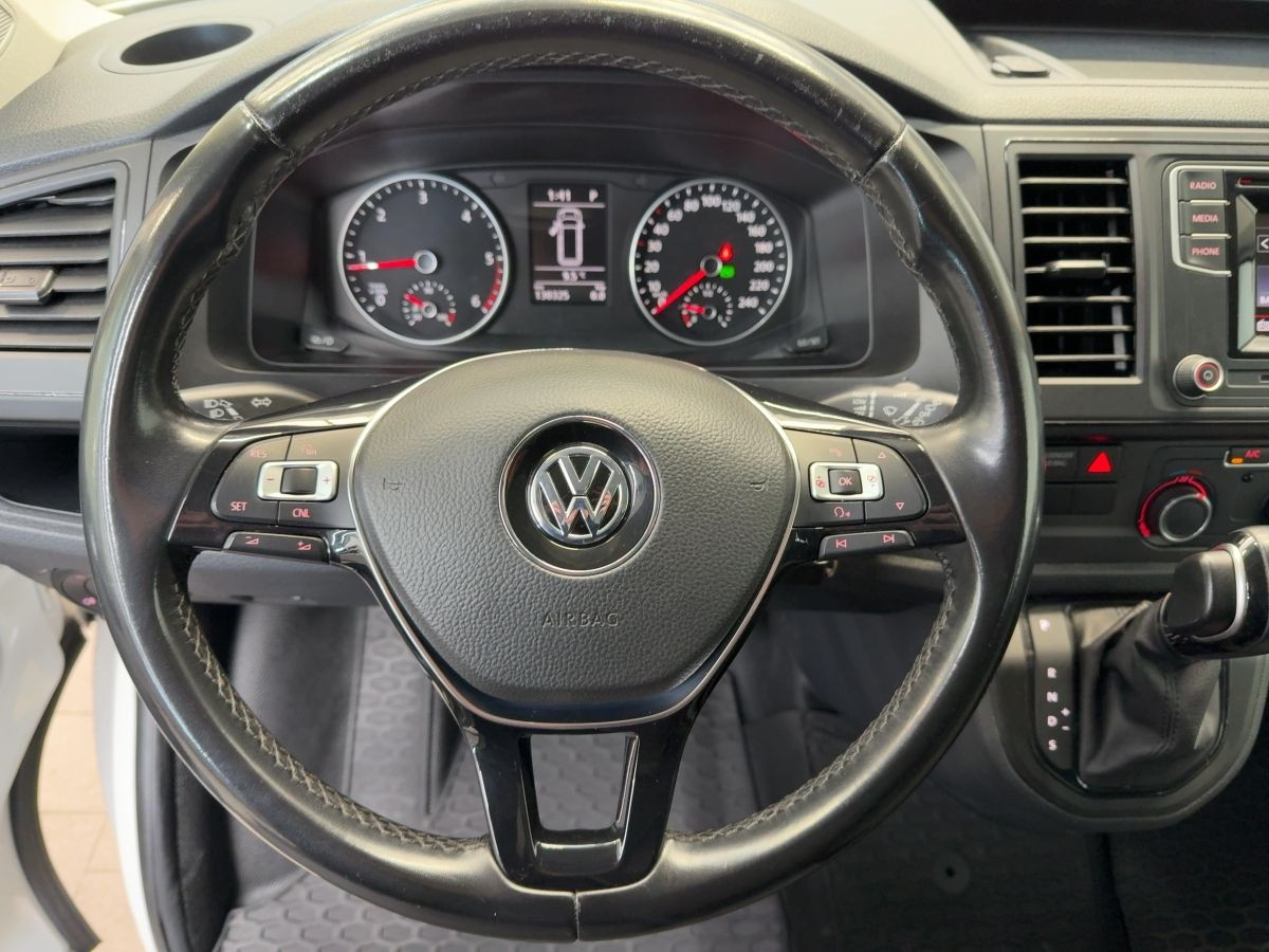 T6 Caravelle 2.0 TDI DSG 4M Comfortline 9-Sitzer Start/Stopp USB Tempo. Bluet.