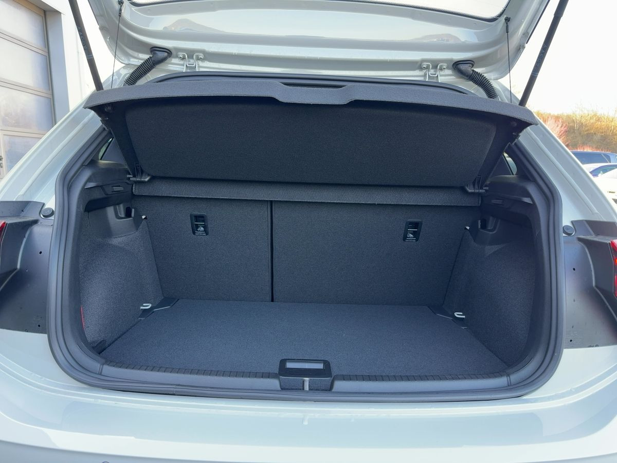 Polo EDITION 50 1.0TSI 70kW 5-Gang LED NAV Klima