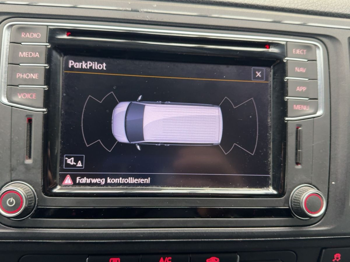 T6 Kombi 2.0 TDI 4M LR 9-Sitze Navi Bluet. Parkp. Start/Stopp Klima
