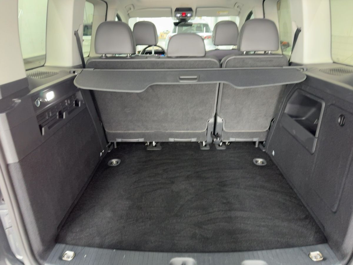 Caddy Kombi 2.0 TDI DSG Style ACC LED Navi Pano Standh. Kamera Side-Ass Sitzhzg