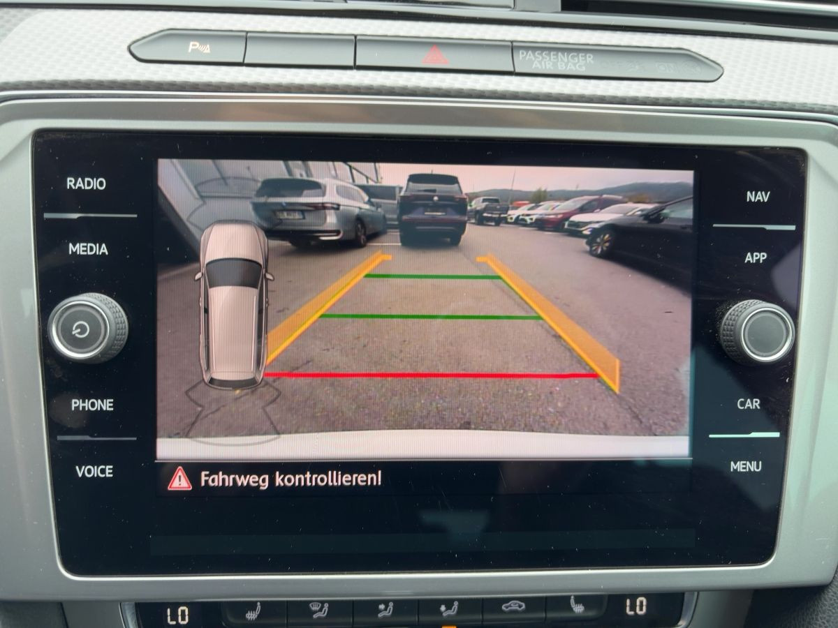 Passat Variant ALLTRACK 2.0 TSI DSG 4M DCC AHK ACC LED Navi Pano Kamera Sitzhzg Bluet.