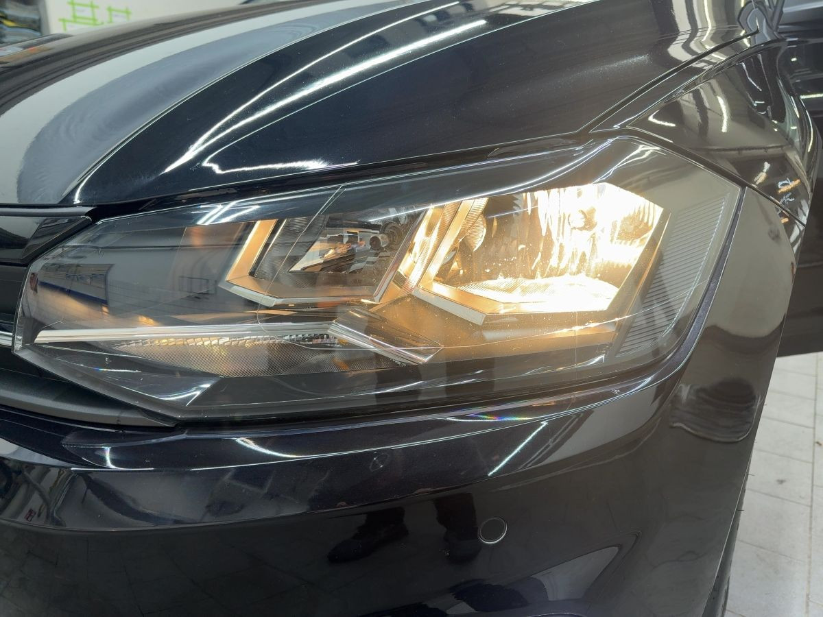 Polo 1.0 TSI Highline ACC Navi Kamera Climatronic Bluet. Sitzh.