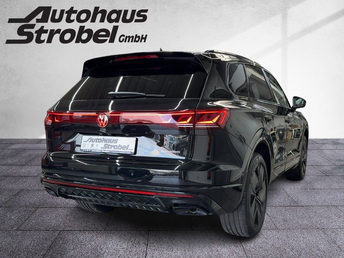Touareg R V6 eHybrid OPF 4MOTION 250 kW (340 PS) / 100 KW (136 PS) - 8-Gang-Automatik (Tiptronic)