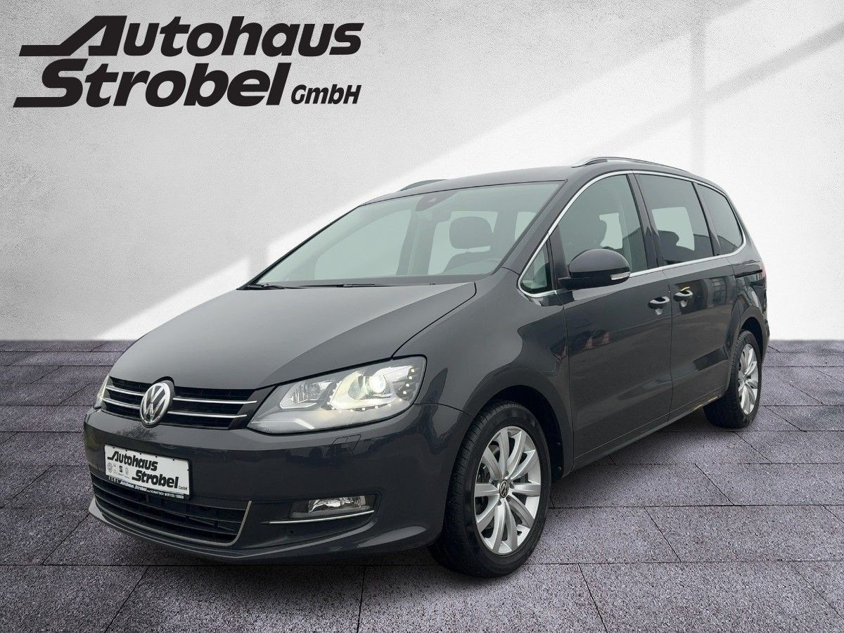 Sharan 2.0 TDI DSG Highline ACC Navi Bi-Xenon Kamera Keyless Climatronic Sitzh.