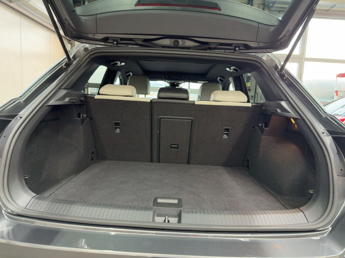 T-Roc 2.0 TSI DSG 4M SPORT ACC Navi LED Pano Leder BeatsAudio Park Ass.