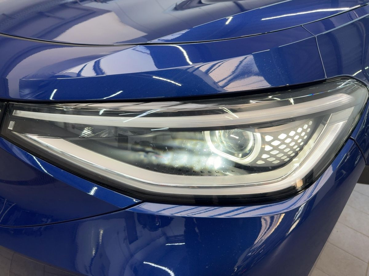 ID.4 Pure 55 kWh ab 1,49% Wärmep. AHK ACC Navi LED-Matrix Kamera